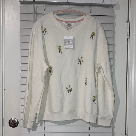 Emily Daniels Sweaters - Elegant Cream V-Neck Sweater with Floral Accents